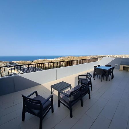 Sea View Penthouse Appartement Zebbug  Buitenkant foto