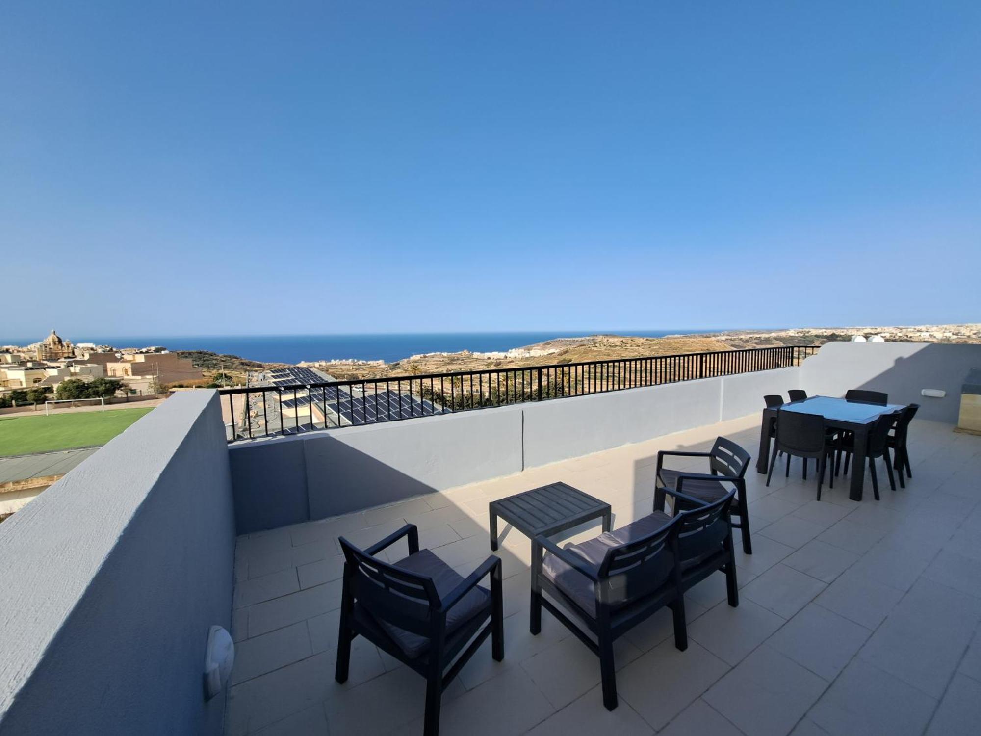Sea View Penthouse Appartement Zebbug  Buitenkant foto